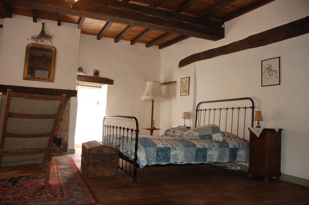 Auberge Lion D'Or Saint-Antonin Pokoj fotografie