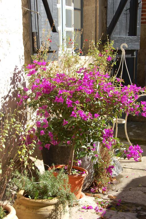 Auberge Lion D'Or Saint-Antonin Pokoj fotografie