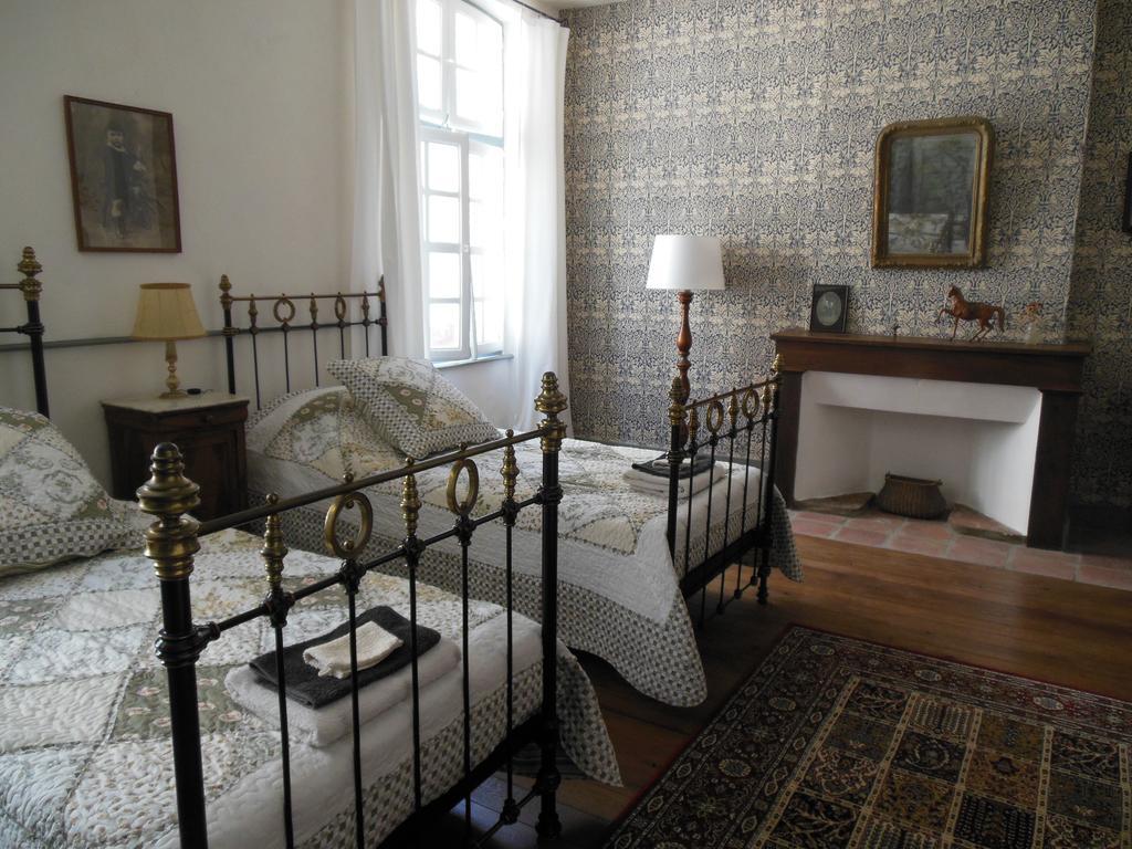 Auberge Lion D'Or Saint-Antonin Pokoj fotografie