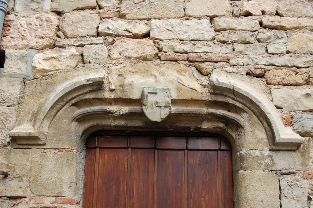 Auberge Lion D'Or Saint-Antonin Exteriér fotografie