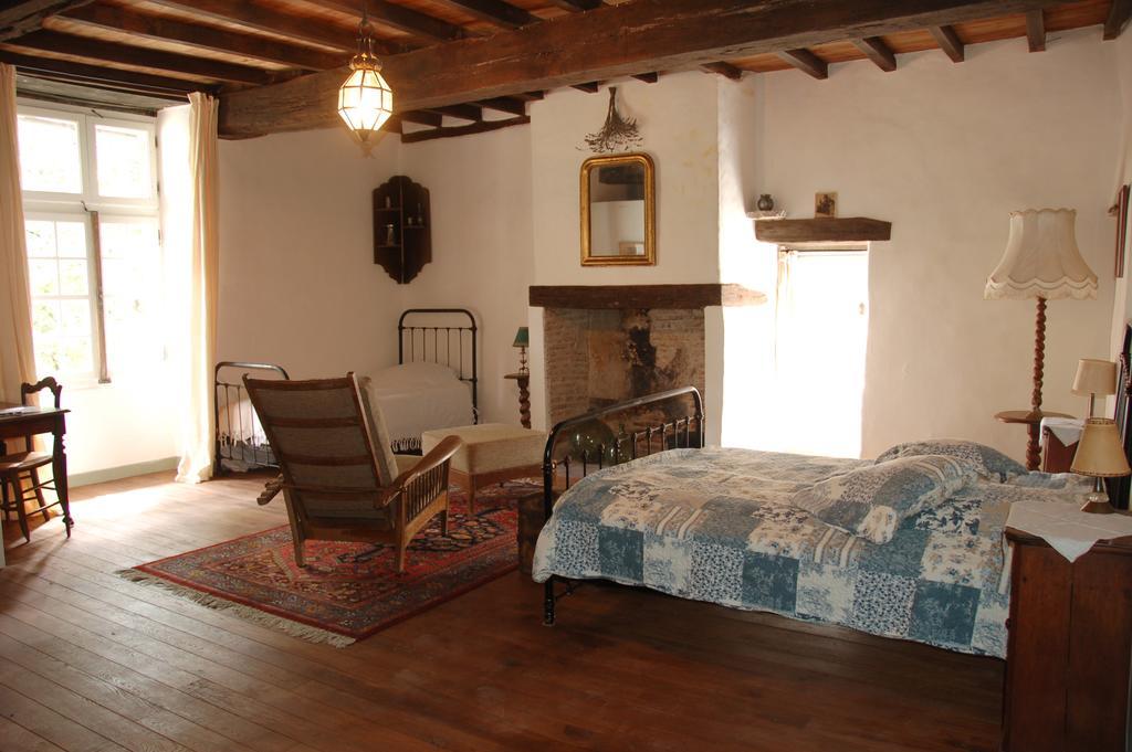 Auberge Lion D'Or Saint-Antonin Pokoj fotografie