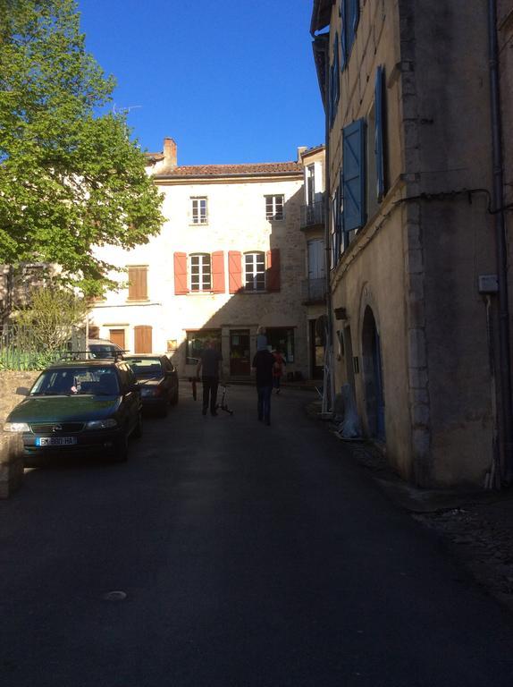 Auberge Lion D'Or Saint-Antonin Exteriér fotografie